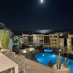 Higueron 5821 Luxe Met Zeezicht