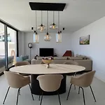 Higueron 5821 Luxe Met Zeezicht Appartement *