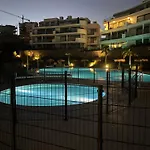 Higueron 5821 Luxe Met Zeezicht Apartamento *