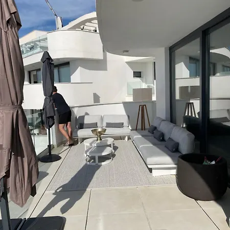 Higueron 5821 Luxe Met Zeezicht Apartment