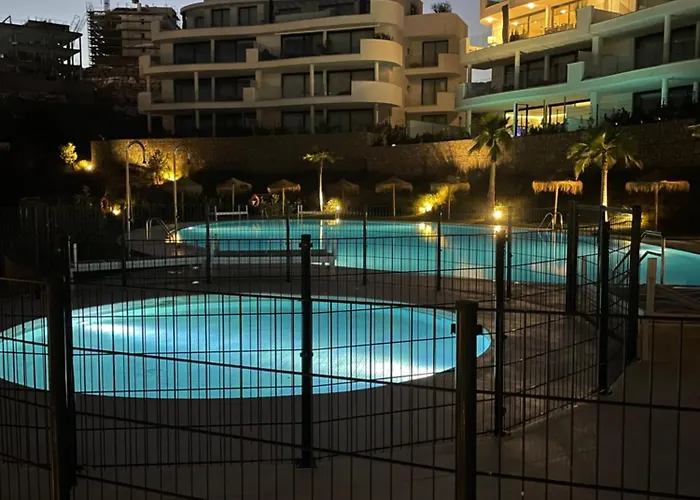 Higueron 5821 Luxe Met Zeezicht דירה *