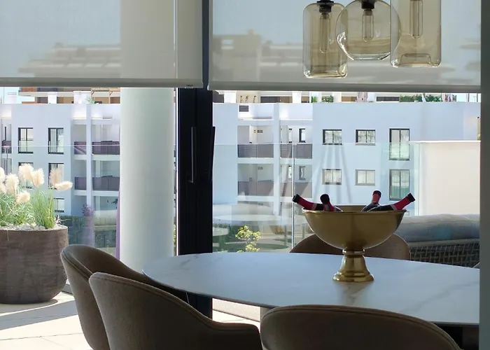 Higueron 5821 Luxe Met Zeezicht דירה פואנגירולה