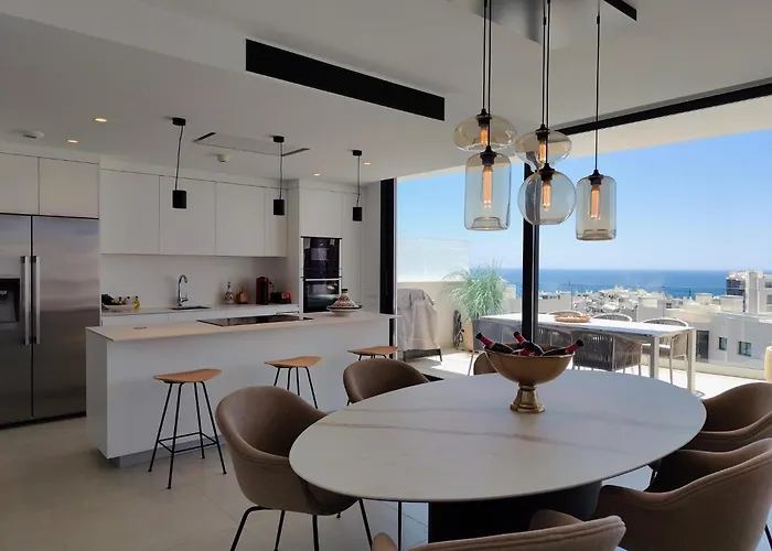 Higueron 5821 Luxe Met Zeezicht דירה